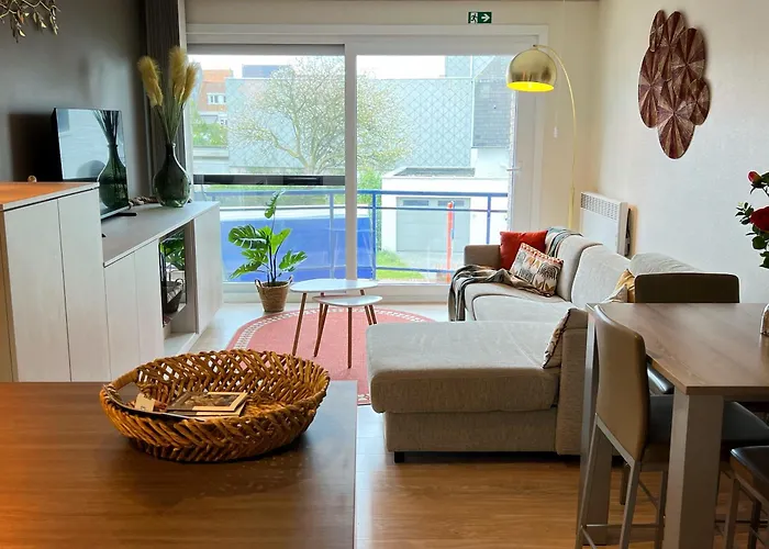 Vakantiestudio Duinhelm, Oostende - A Cosy Place By The Sea